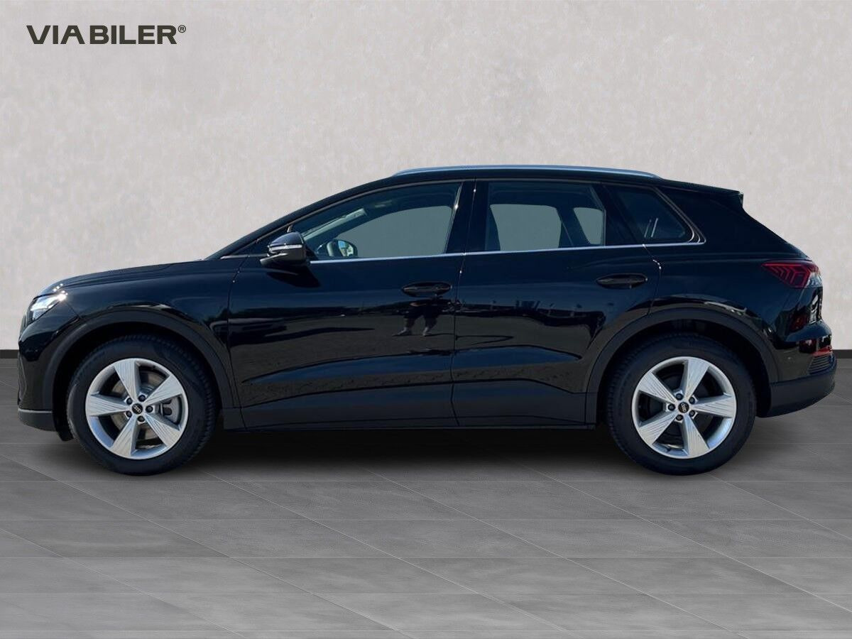 Sort Audi Q4 fra 2026