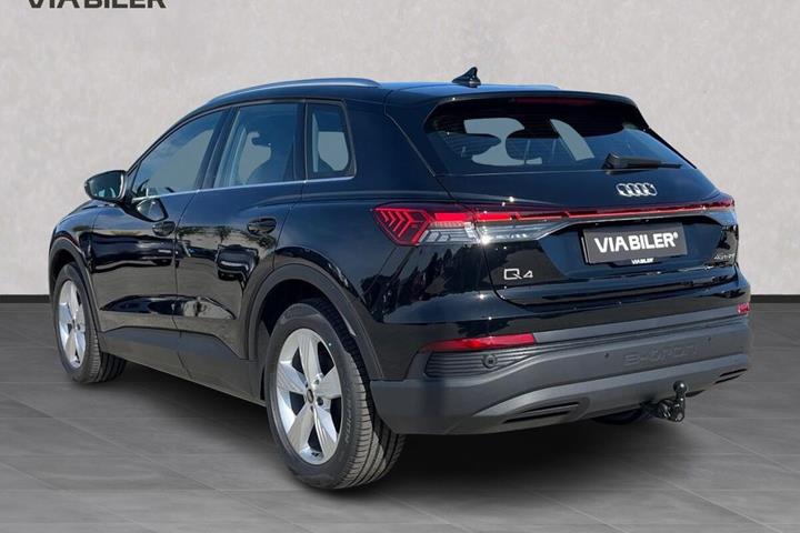Sort Audi Q4 fra 2026