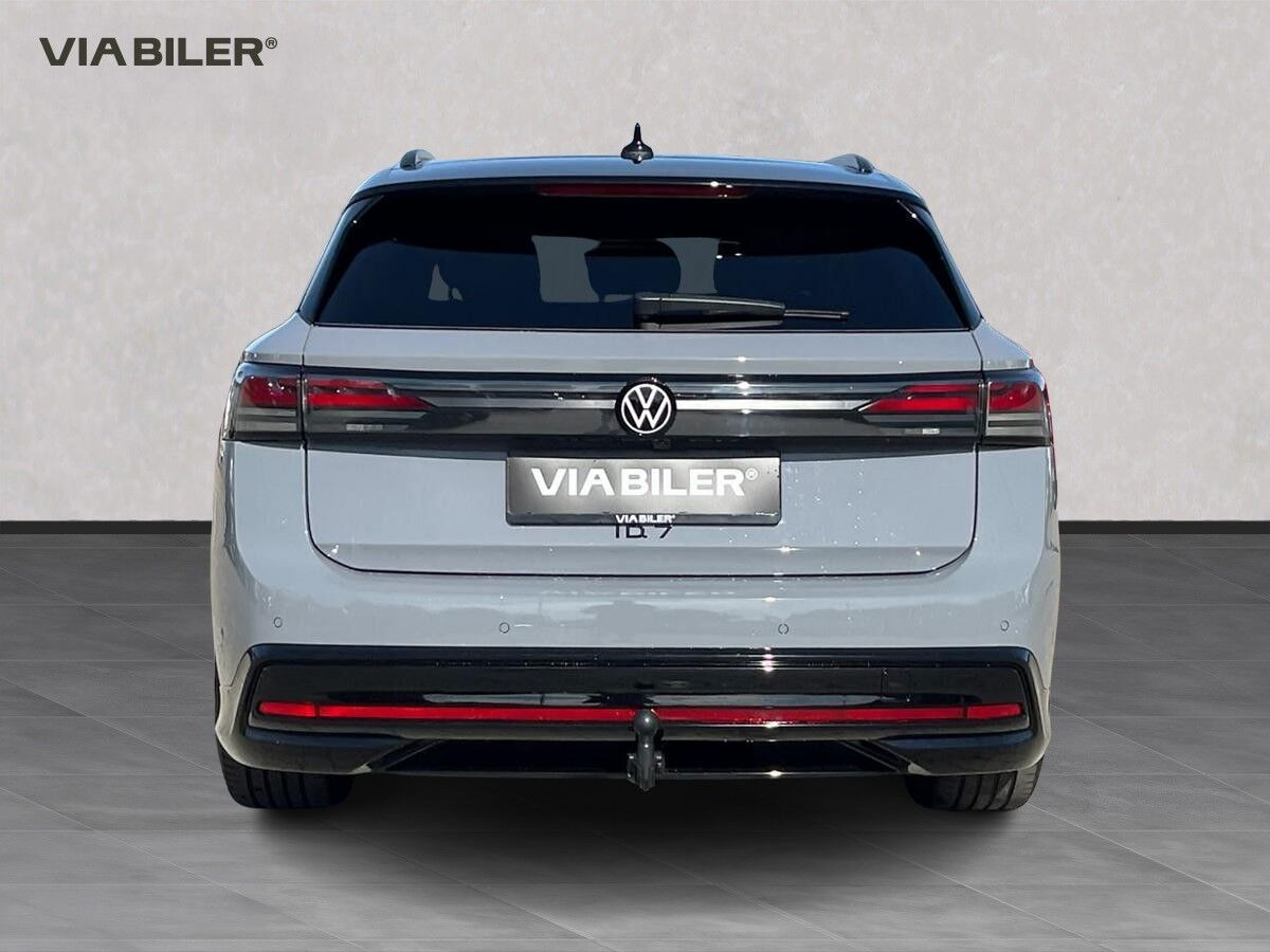 Grå VW ID.7 fra 2026