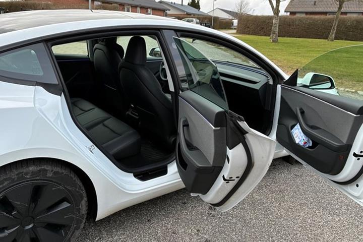 undefined Tesla Model 3 fra 2024