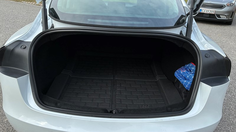 undefined Tesla Model 3 fra 2024