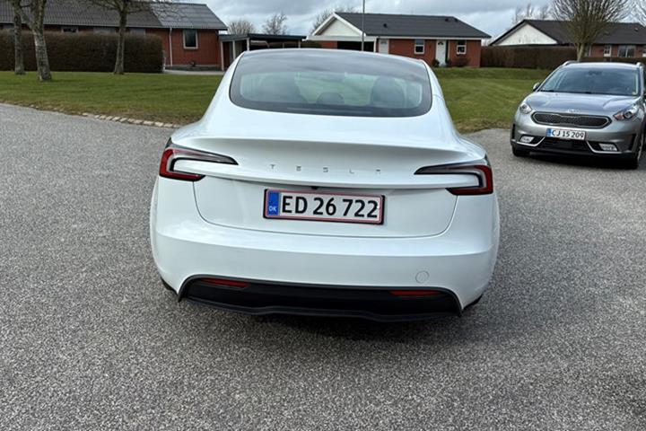 undefined Tesla Model 3 fra 2024