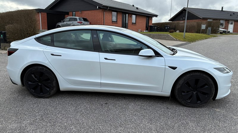 undefined Tesla Model 3 fra 2024