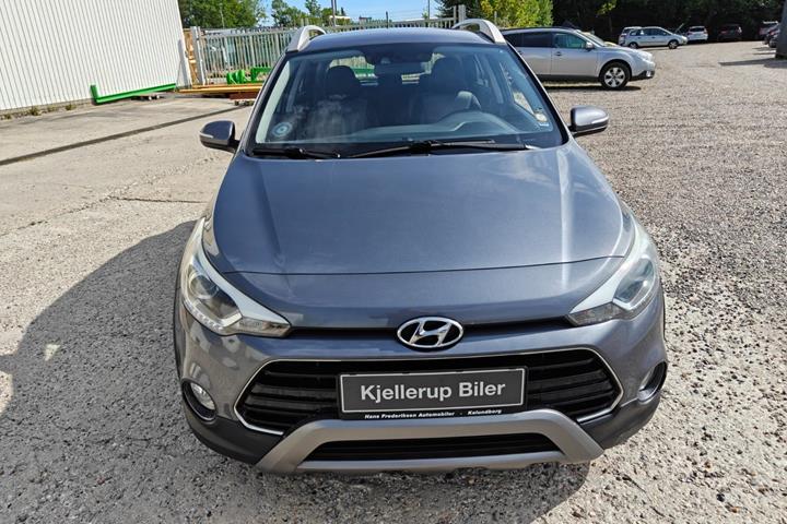 undefined Hyundai i20 Active Cross fra 2016