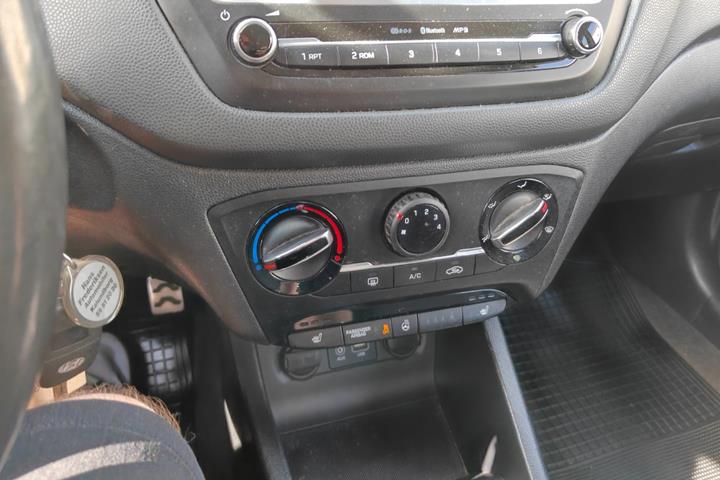 undefined Hyundai i20 Active Cross fra 2016