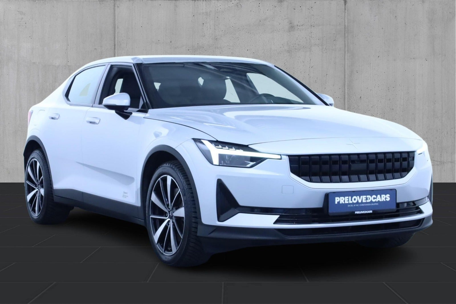 Hvid Polestar 2 fra 2023