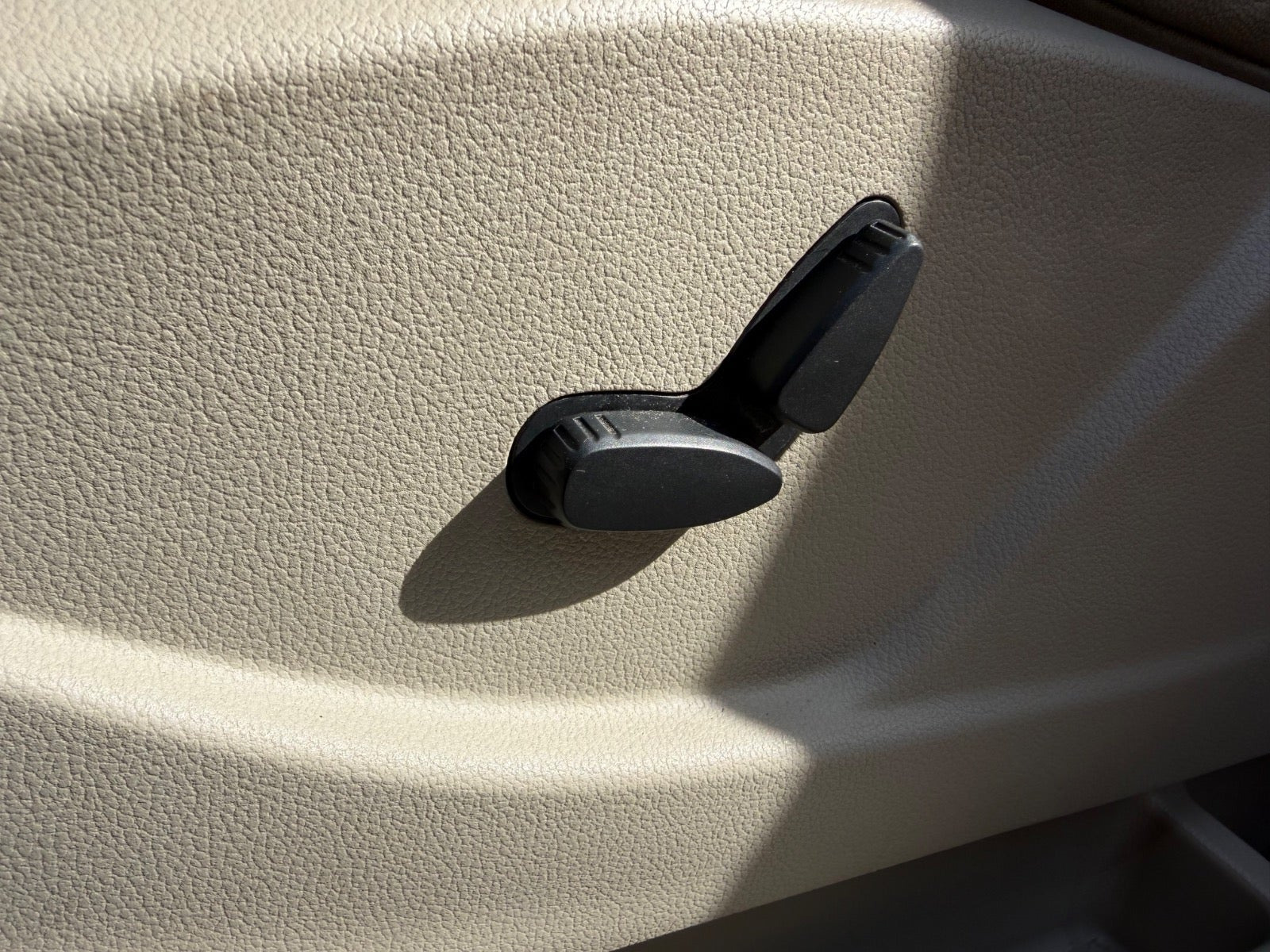 Grøn Ford C-MAX fra 2011
