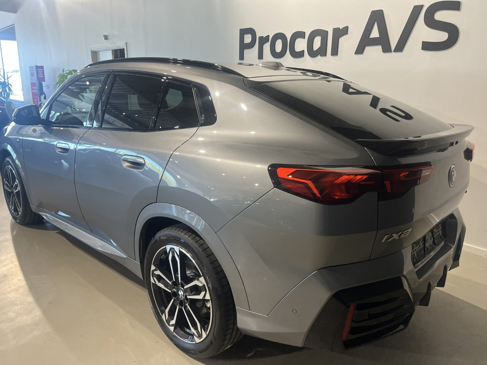 undefined BMW iX2 fra 2025