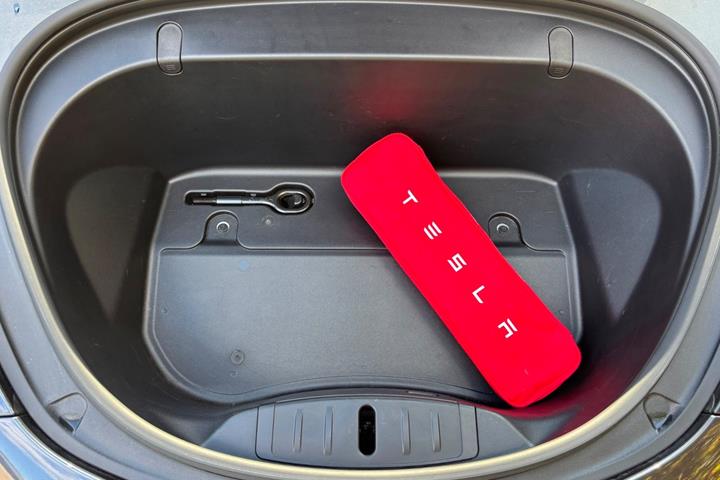 undefined Tesla Model 3 fra 2020
