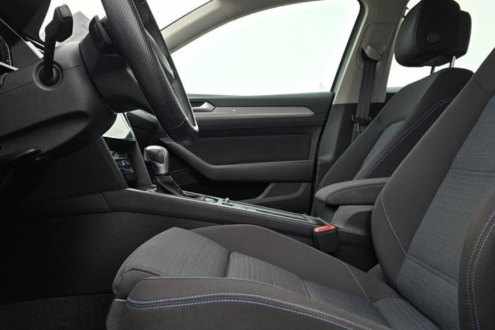 undefined VW Passat fra 2021