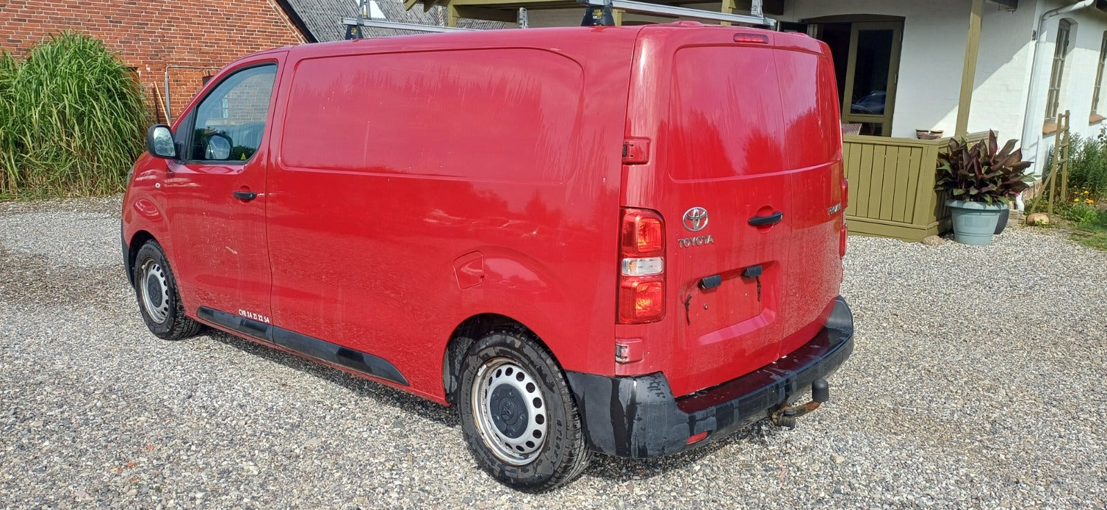 Gul Toyota ProAce fra 2020