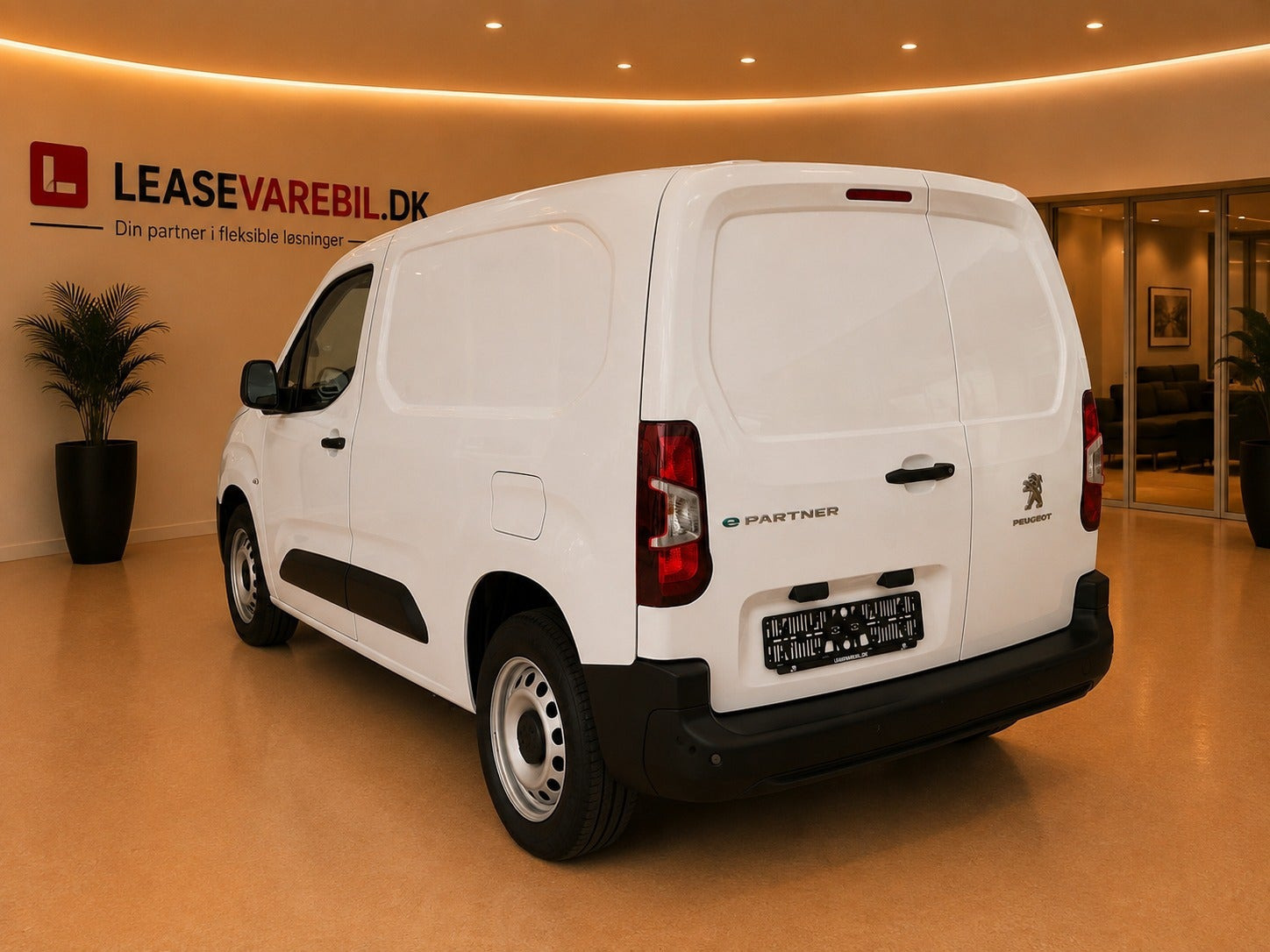 Hvid Peugeot e-Partner fra 2022