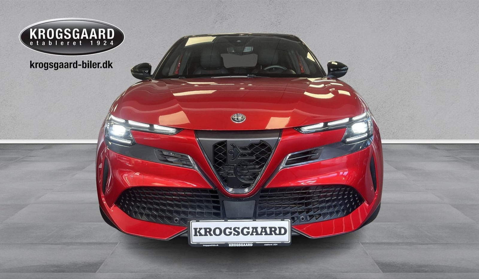 Rød Alfa Romeo Junior fra 2025