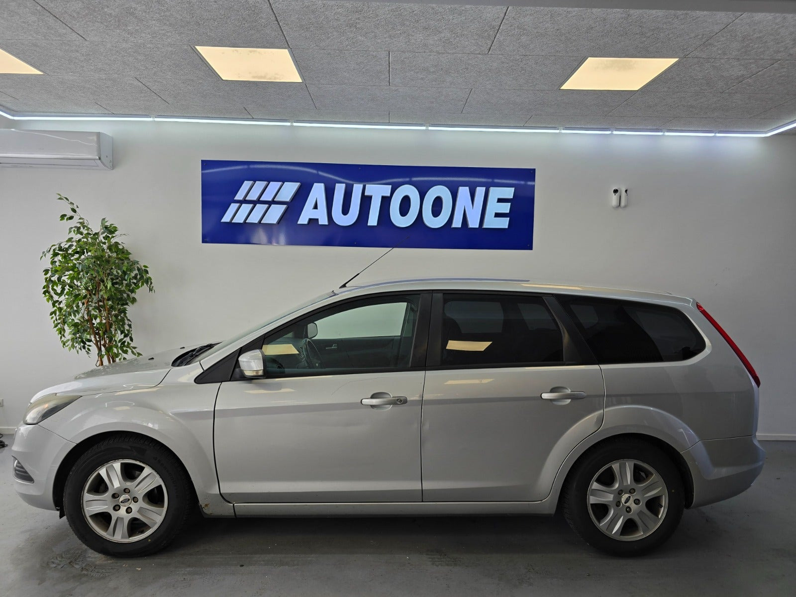 Sølv Ford Focus fra 2010