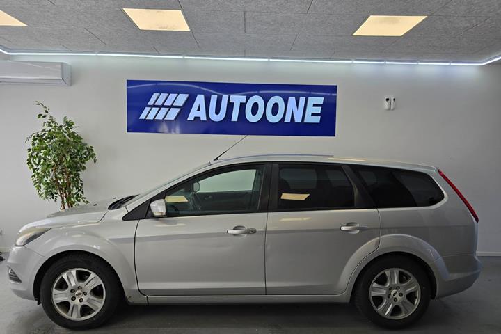 Sølv Ford Focus fra 2010
