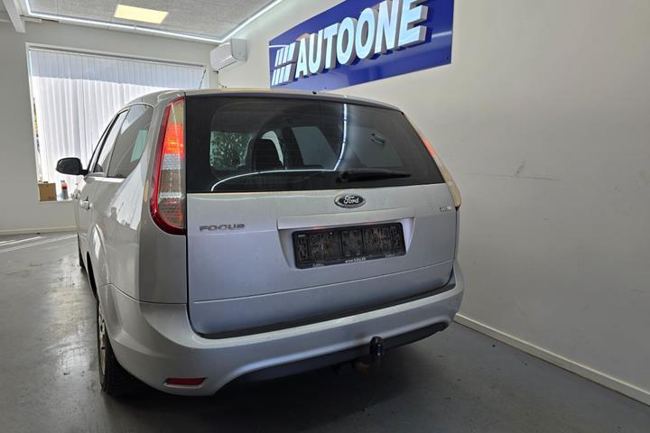 Sølv Ford Focus fra 2010