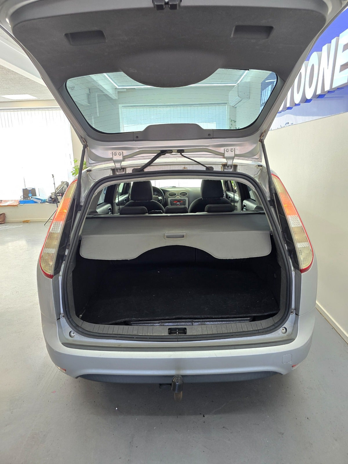 Sølv Ford Focus fra 2010