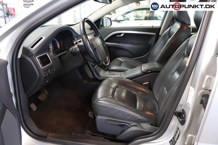 Sølv Volvo S80 fra 2006