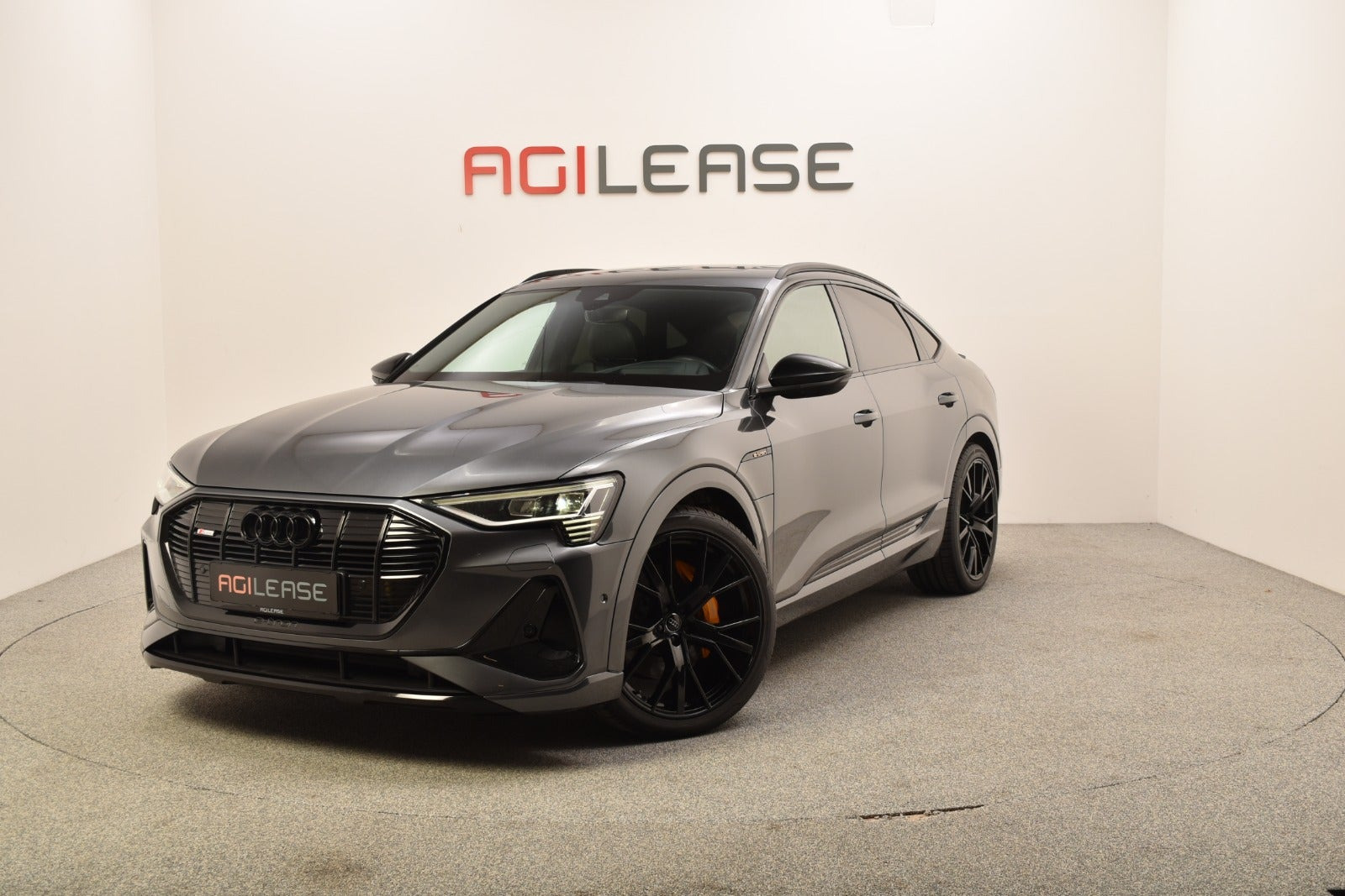 Audi e-tron 55 S-line quattro