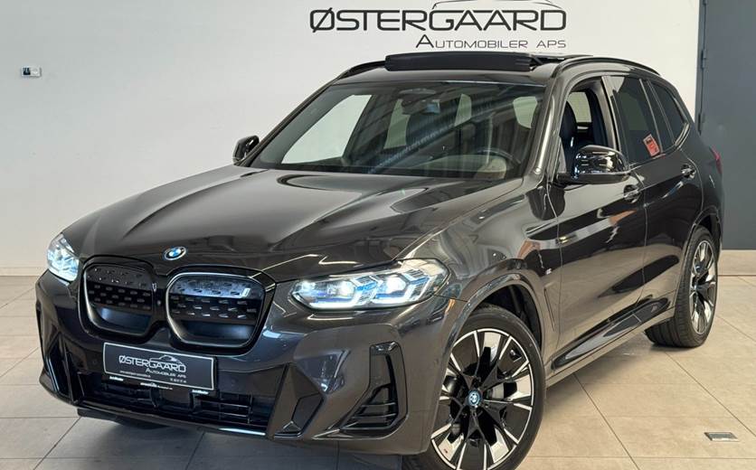 BMW iX3 Charged Plus M-Sport