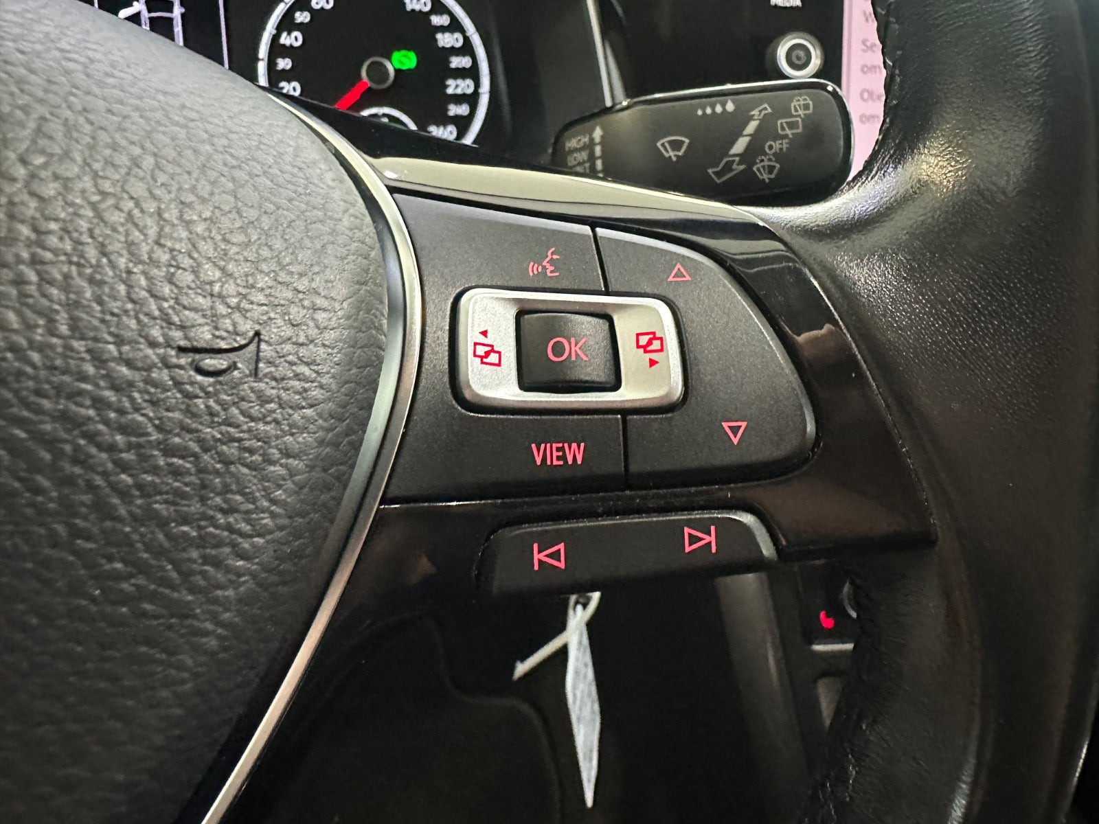 Sort VW Polo fra 2020