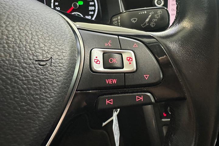 Sort VW Polo fra 2020