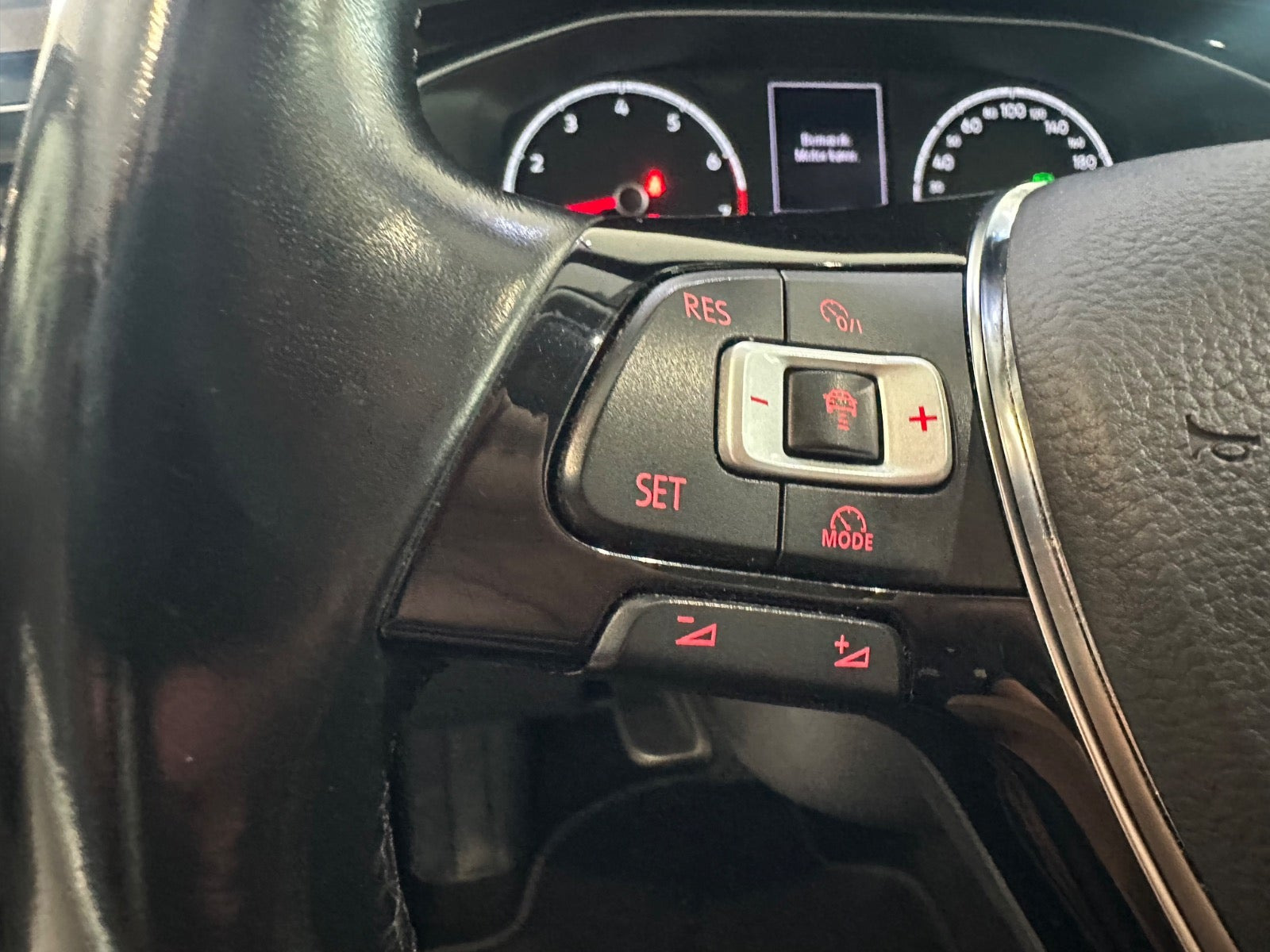 Sort VW Polo fra 2020