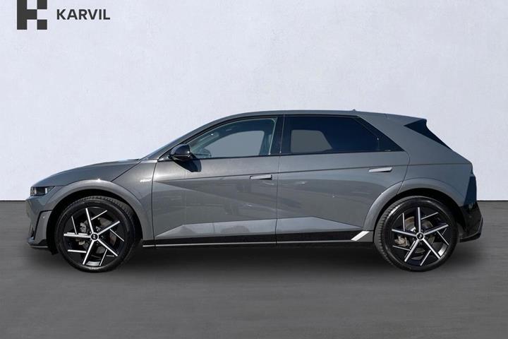 Grå Hyundai Ioniq 5 fra 2025