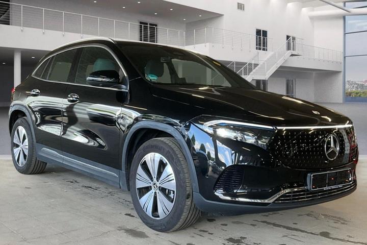 Sort Mercedes EQA250 fra 2025