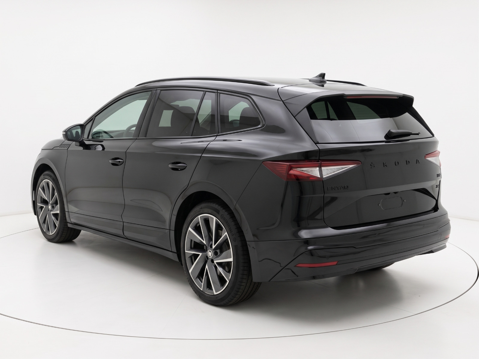Sort Skoda Enyaq fra 2022