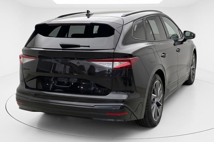 Sort Skoda Enyaq fra 2022