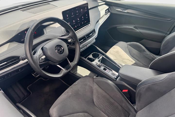 Sort Skoda Enyaq fra 2022