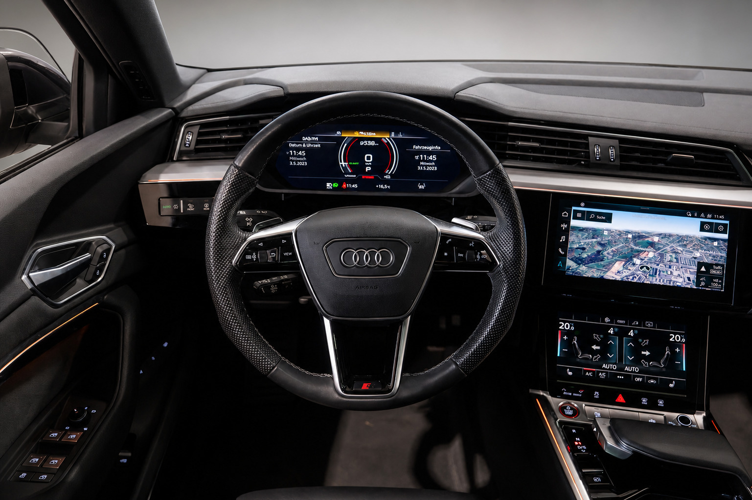 Sort Audi e-tron S fra 2022