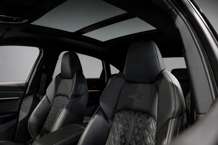 Sort Audi e-tron S fra 2022