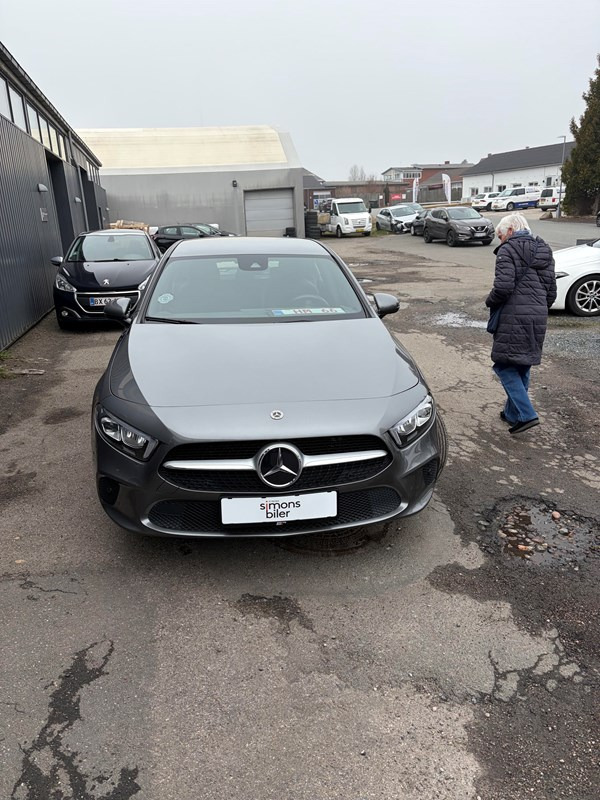 Mercedes A250 e 250 e Hatchback 8G-DCT