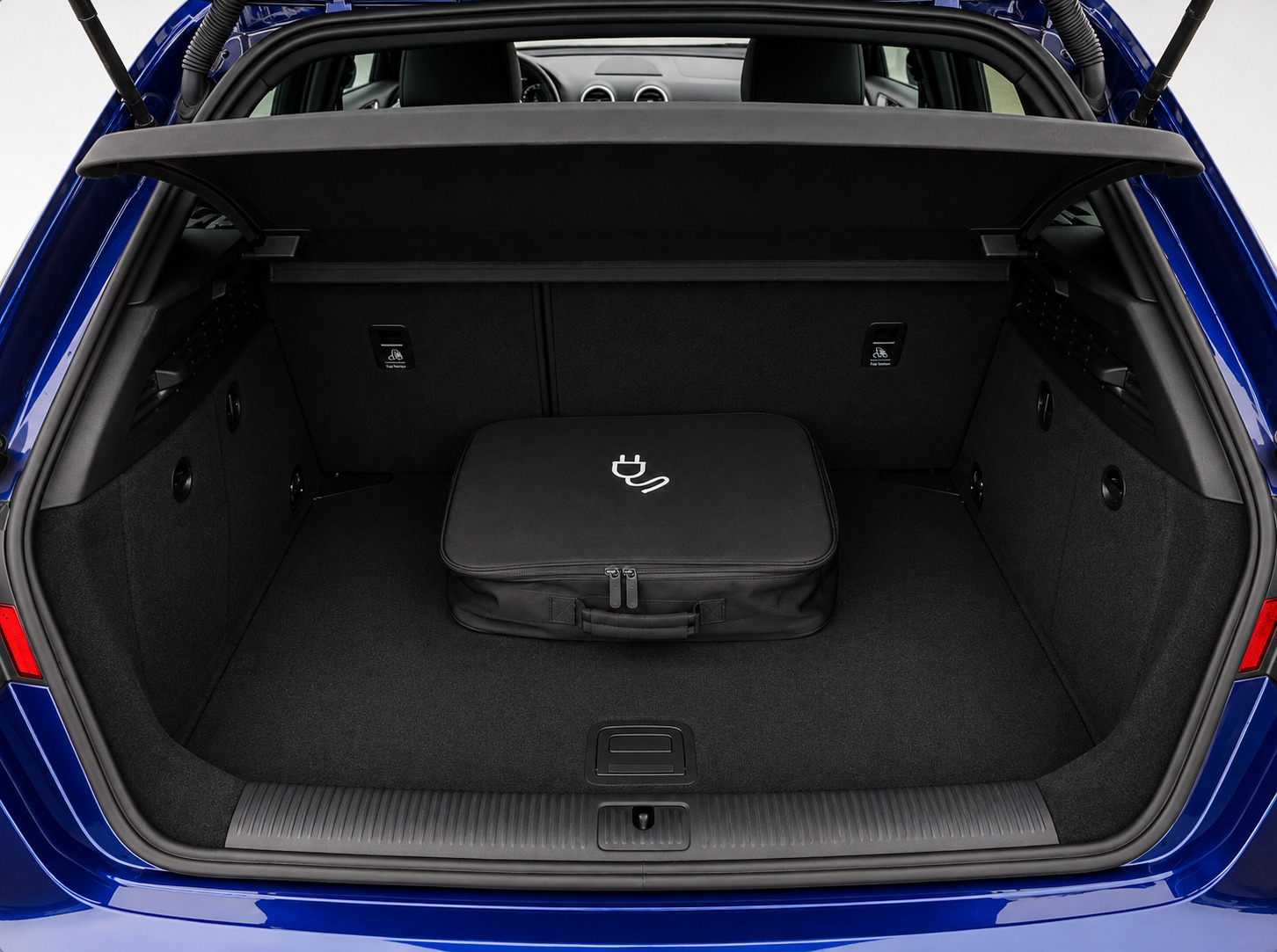 Blå Audi A3 fra 2015
