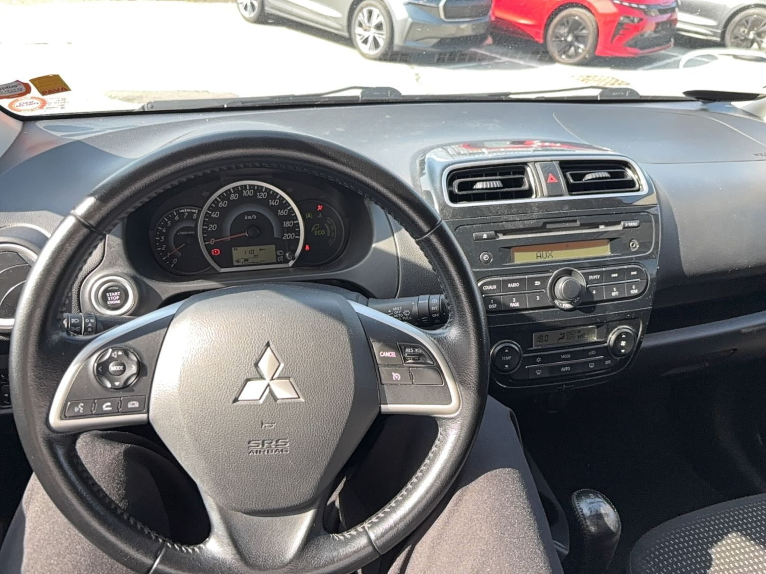 Sort Mitsubishi Space Star fra 2015