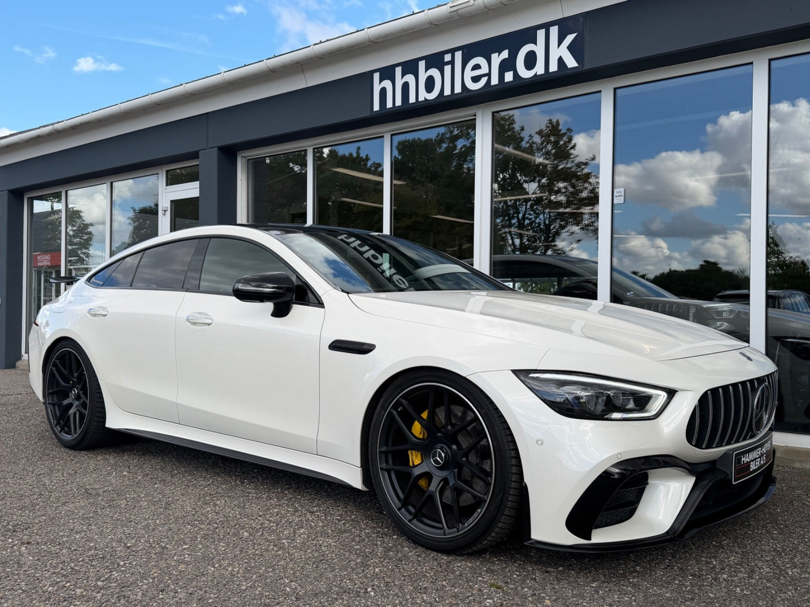 Hvid Mercedes AMG GT 43 fra 2020