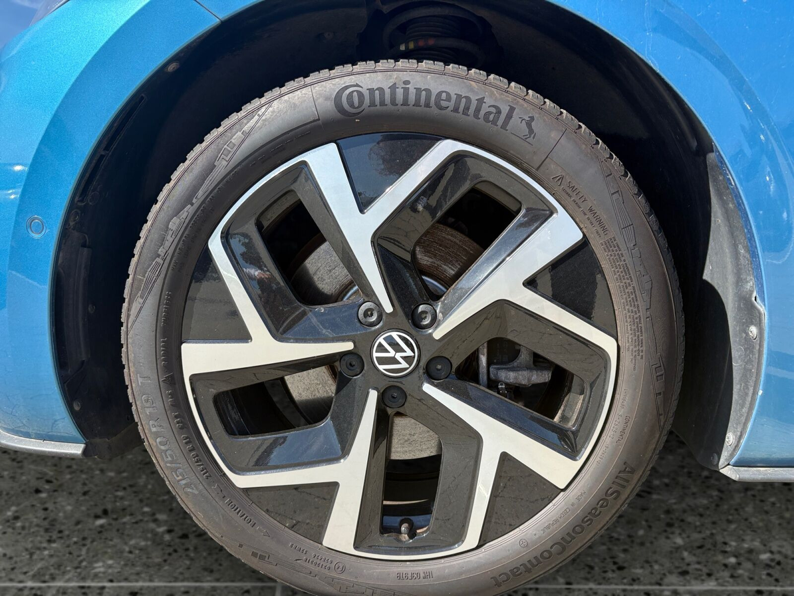 Blå VW ID.3 fra 2024