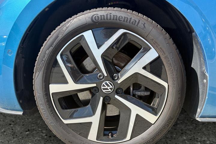 Blå VW ID.3 fra 2024