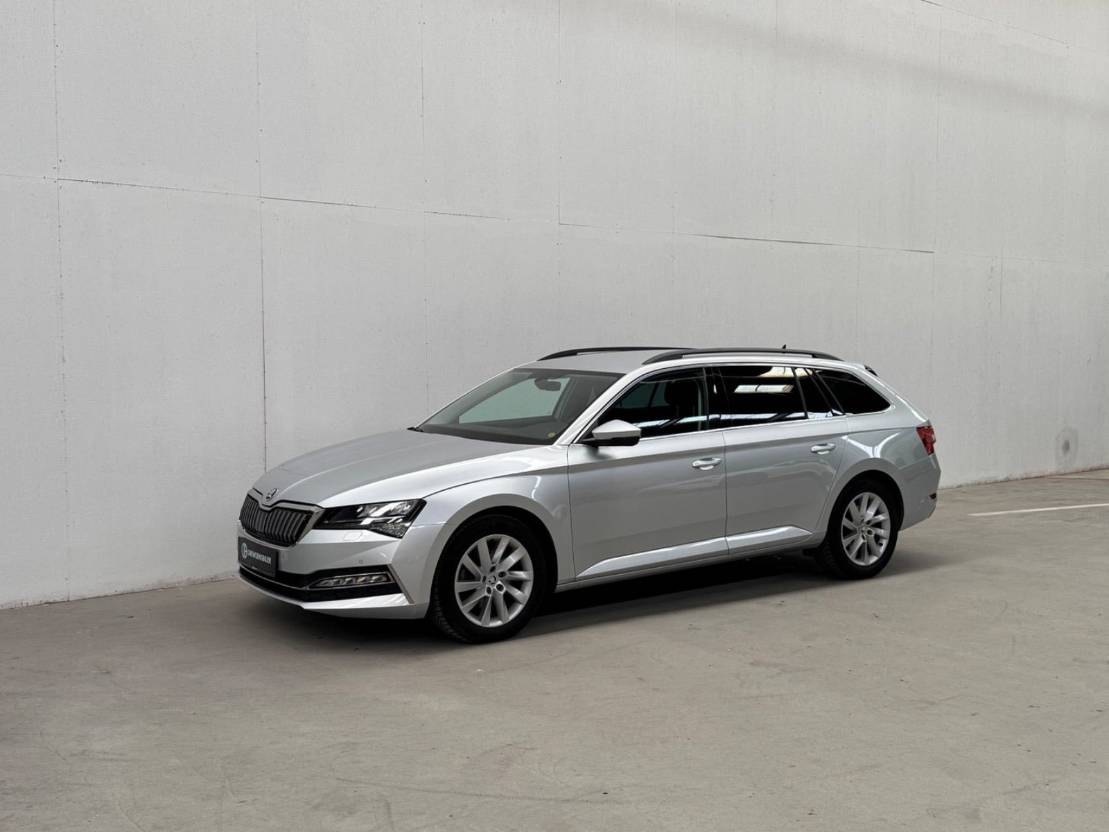 Sølv Skoda Superb fra 2022