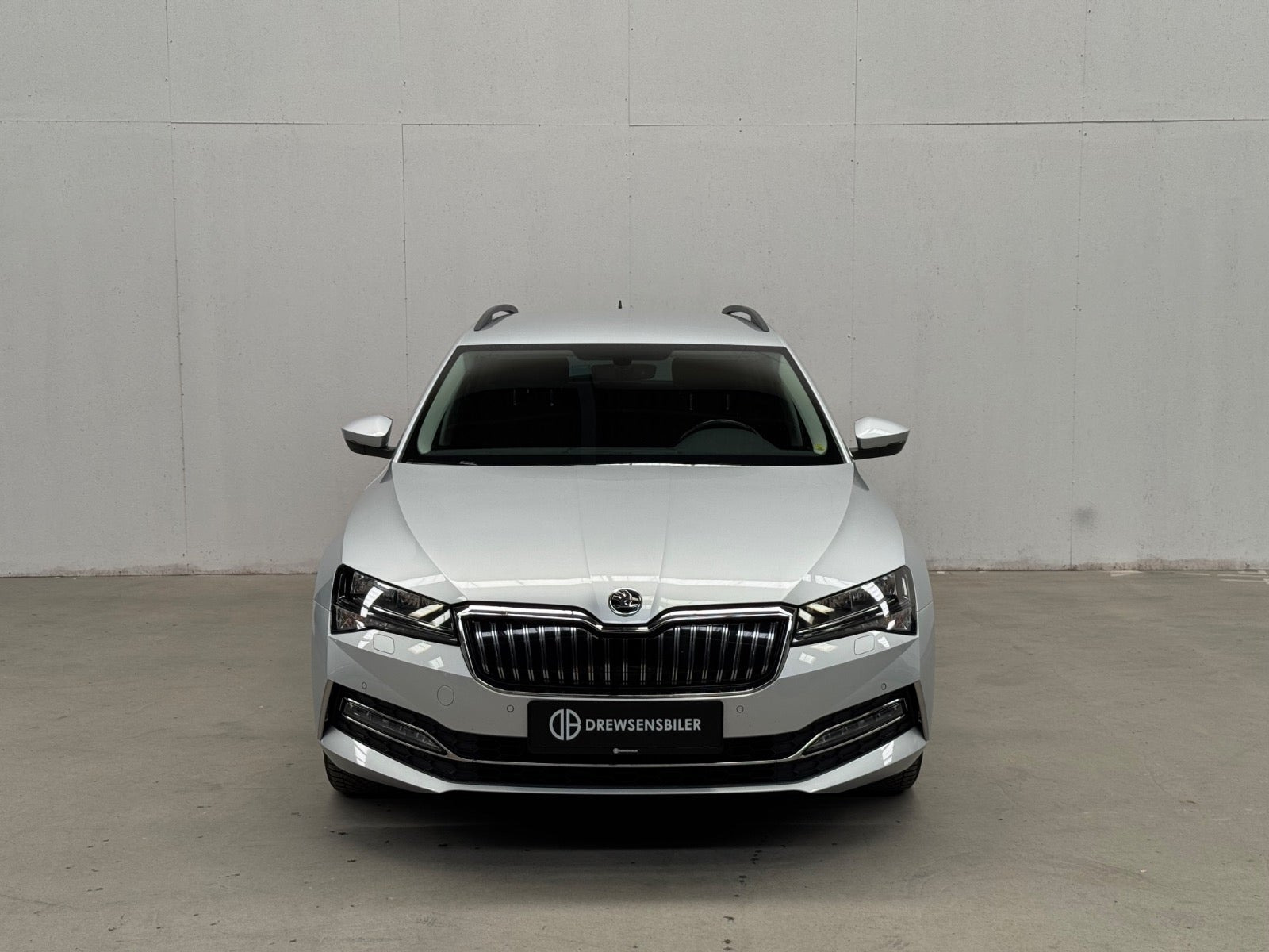 Sølv Skoda Superb fra 2022
