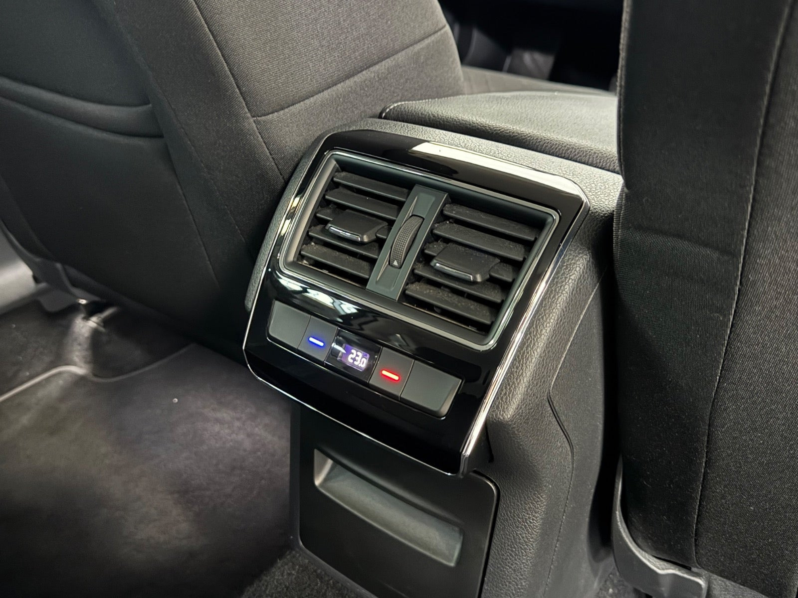 Sølv Skoda Superb fra 2022