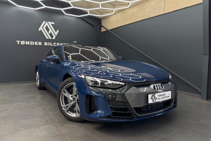 Blå Audi e-tron GT fra 2023
