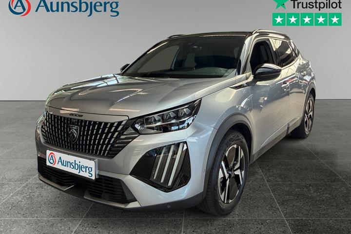 Sølv Peugeot e-2008 fra 2025 set udefra