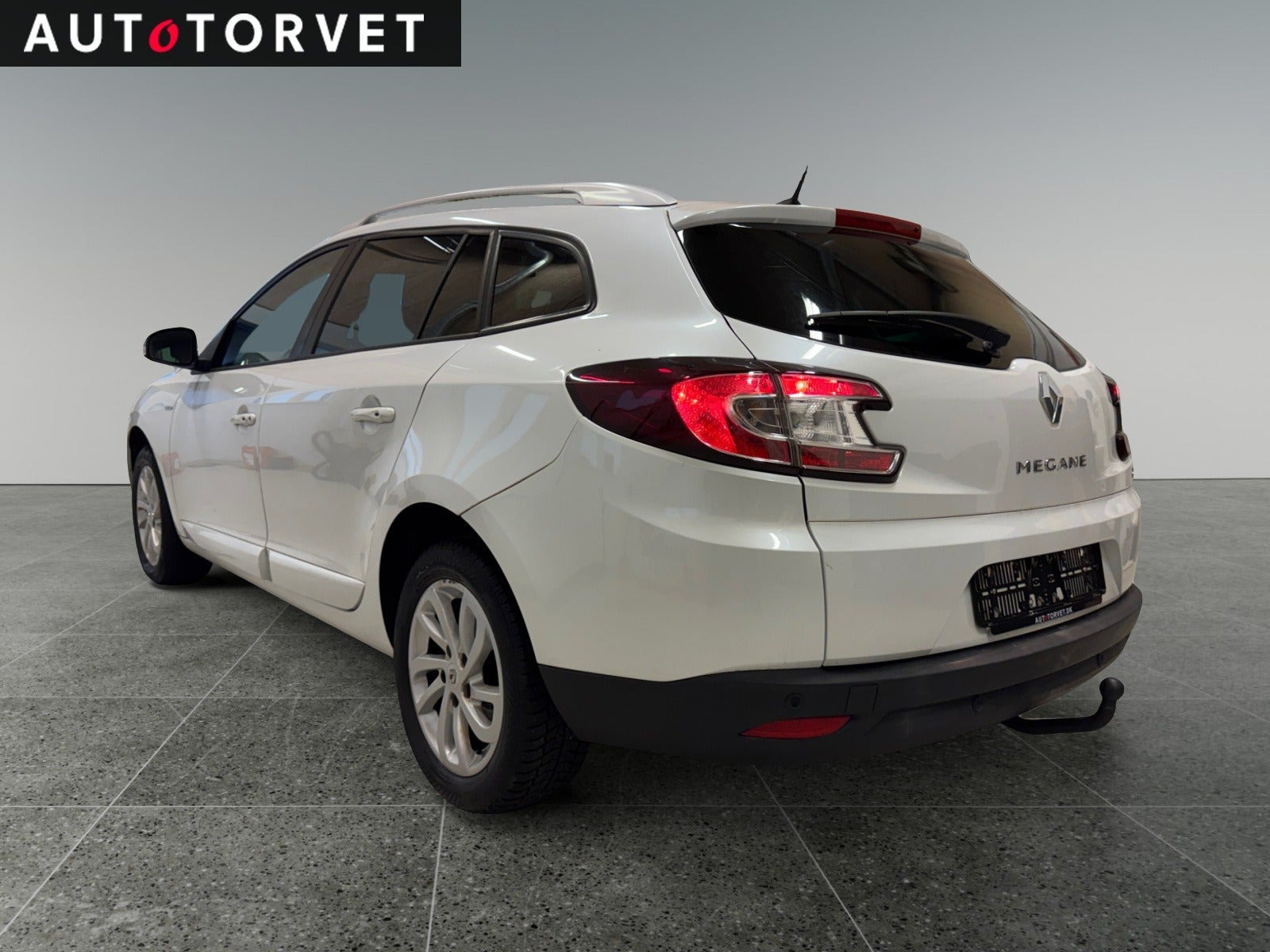 Hvid Renault Megane III fra 2015