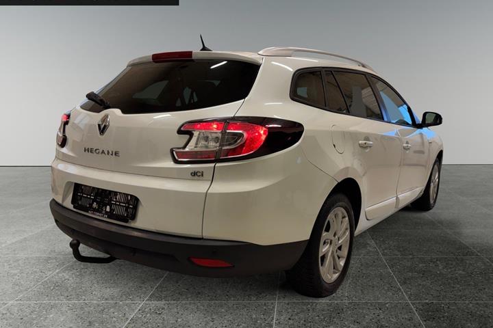 Hvid Renault Megane III fra 2015