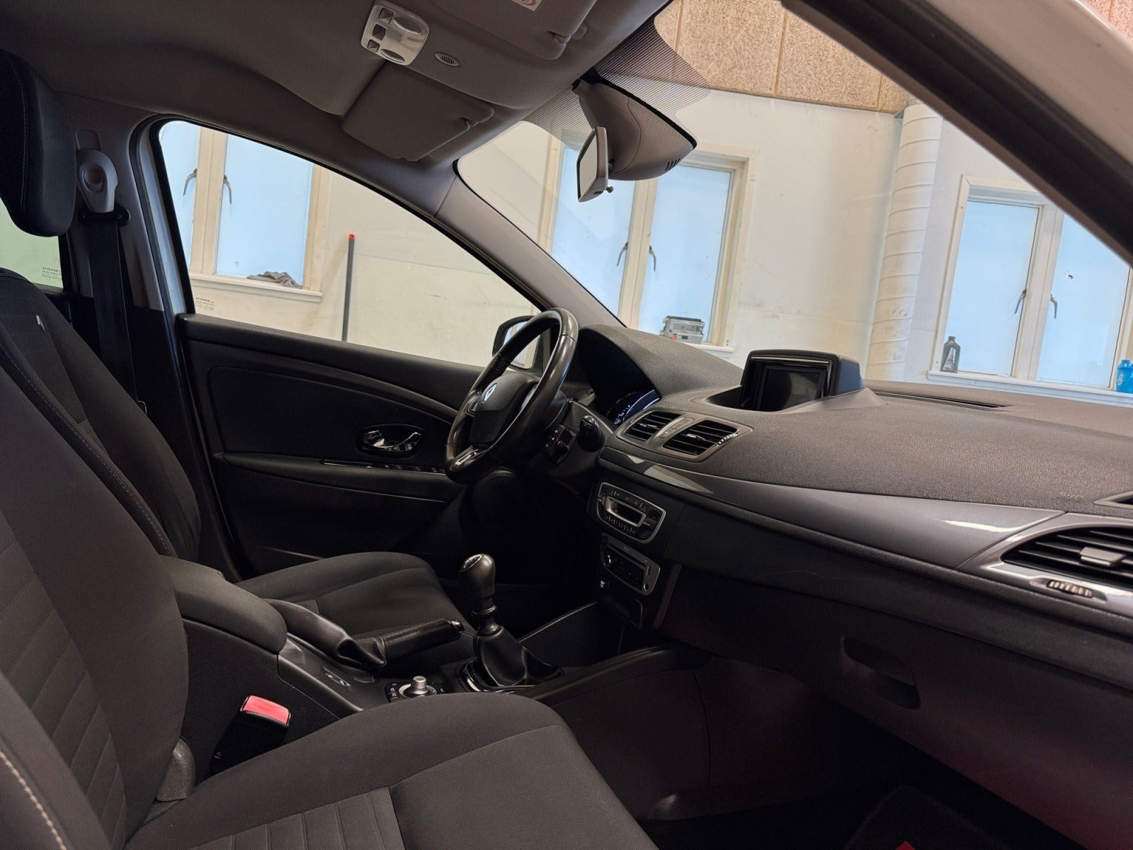 Hvid Renault Megane III fra 2015