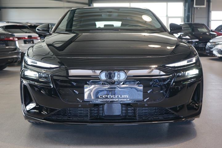 Sort Audi A6 e-tron fra 2025