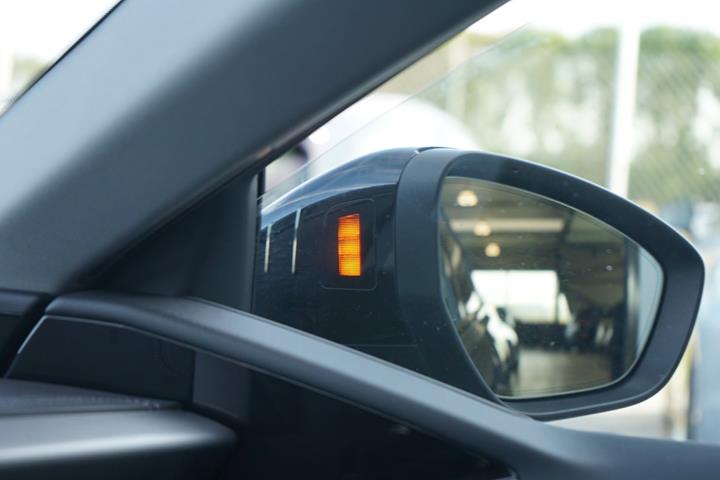 Sort Audi A6 e-tron fra 2025